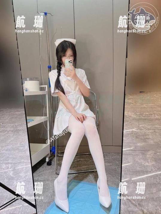 一波AT鲨的碧蓝航线女仆精选套图，准备好跌进麻烦了吗？