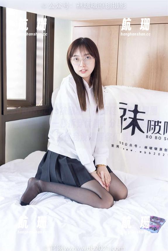 BoBoSocks袜啵啵-甜甜圈 BoBoSocks袜啵啵 - 高跟鞋下的甜甜圈,作品集里一秒拆穿优雅,分享给你的姐妹们,别怪我没提醒你们哦。