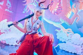 Joyce Lin2x的Pompom，图库新作，我的目光不肯离开啊。