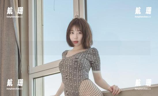 写真伴侣：在MyuA(뮤아)教室里，有点想上课又有点不想