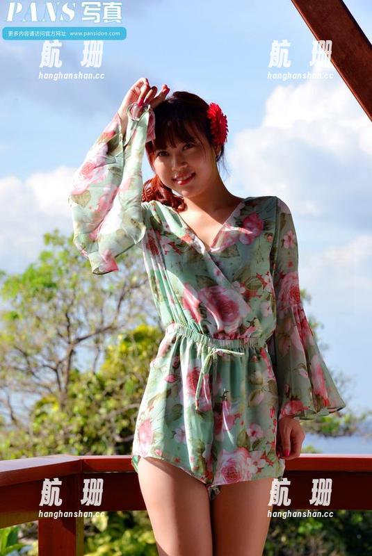 PANS摄影 - 我只能说，果果全套女王写真，不想擦眼镜都难啊。