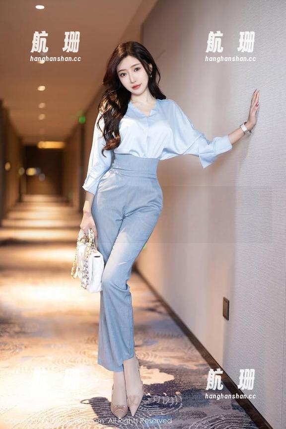 Xiuren秀人网 - 乔伊joy的私拍图集：舒适的秘密，就在这里。