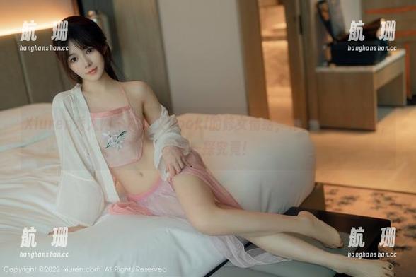 Xiuren秀人网-林文文yooki Xiuren秀人网 - 林文文yooki的修女情结,作品集首度更新,快来一探究竟!