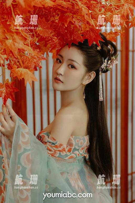 YouMi尤蜜荟 - 戴渃欣教室写真合集：让学习和美丽一起上课，你信不信？