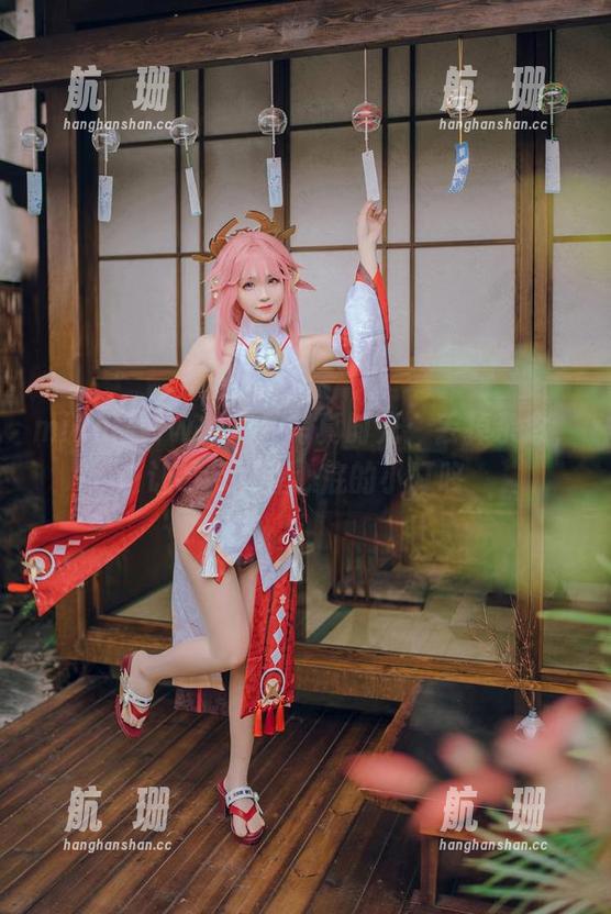 miko酱ww的户外写真时光：丢掉杂念，让cos唤醒心底的小叮咚