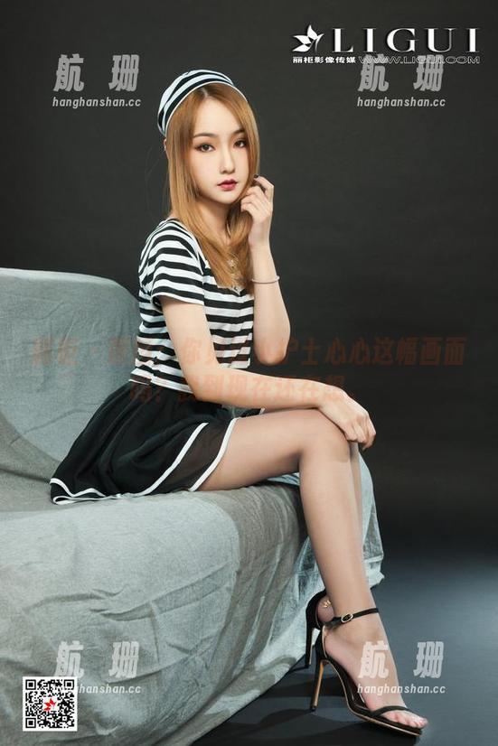 丽柜-心心 丽柜 - 原图:你见过小护士心心这幅画面吗?我到现在还在想。