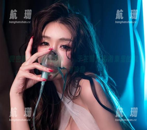 于芷晴 微密圈 - 不一样的黑色,于芷晴作品图集里的疯狂与冷静
