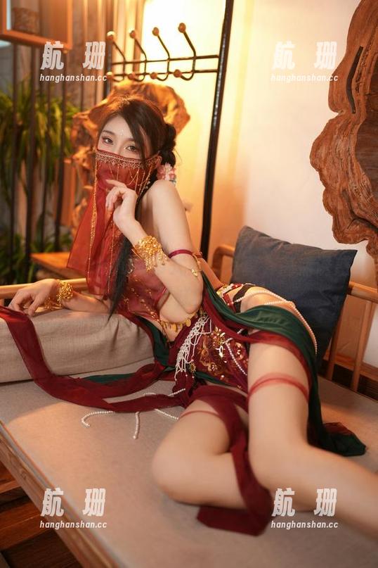 余多多Dudu 余多多Dudu胶带式妲己写真,高清诱惑需要诚实說?