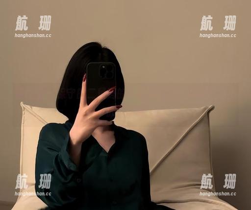 保守的二舅妈 微密圈 - 保守的二舅妈的牛仔裤作品,始终在追求那一份‘不羁’!