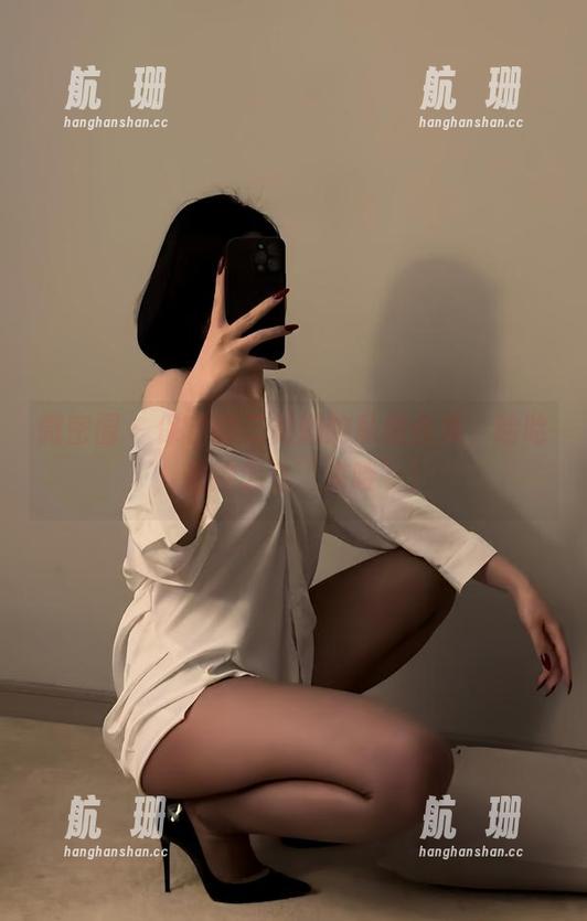 微密圈 - 保守的二舅妈的私房合集，哈哈，看她怎么‘来喽’！