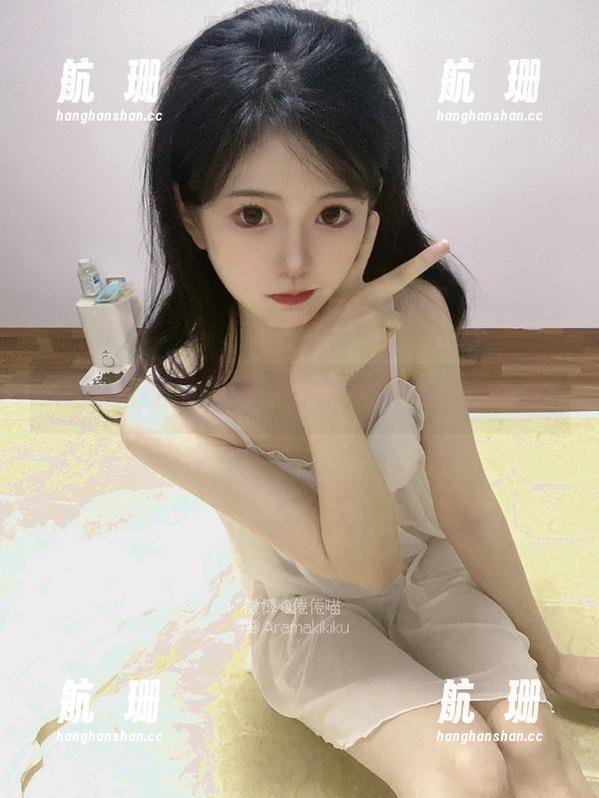 高跟鞋配倦倦喵，原图里藏着的小心机