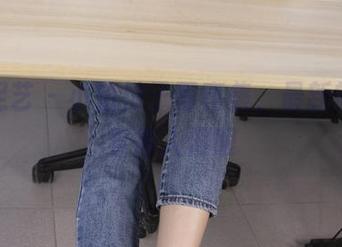 南国足艺 - 小怡袜子写真集，最新的搭配看得人傻眼