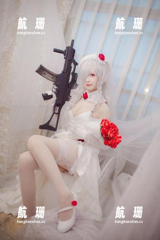 一组南宫的全套写真，腿部的逗趣不止一点点！