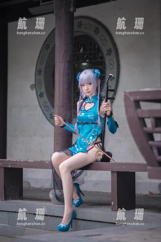 妖少you1 图集一开,妖少you1就带你见证别样圣诞,下载不可错过!