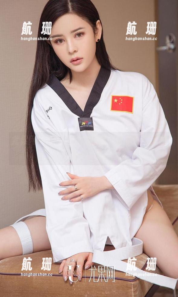 尤果网 - 安柔的睡衣图包能让你无意间感到一丝困惑