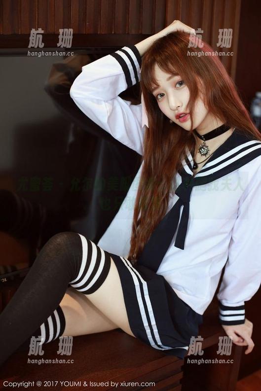 尤蜜荟 - 允尔的美脚图集：这种腿我夫人也只敢欣赏