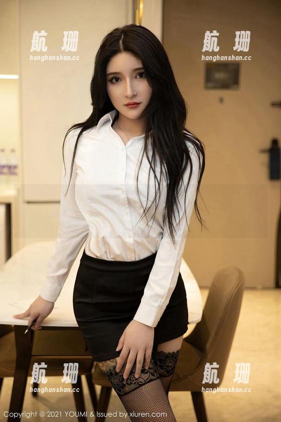 尤蜜荟-是小逗逗 尤蜜荟 - 看是小逗逗如何把妹妹的天真融入写真和套图中,让你停不下来!