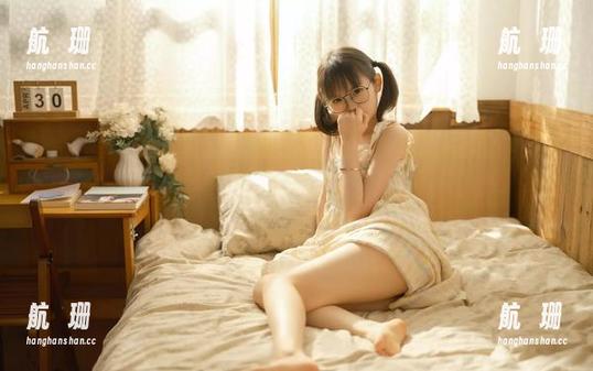 “幼水铃衣”合辑：这Miku让你停下来好好想一想