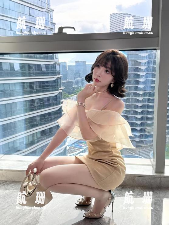 徐莉芝 微密圈 - 最新作品来了,看徐莉芝如何演绎“女君的交接”,太绝了!