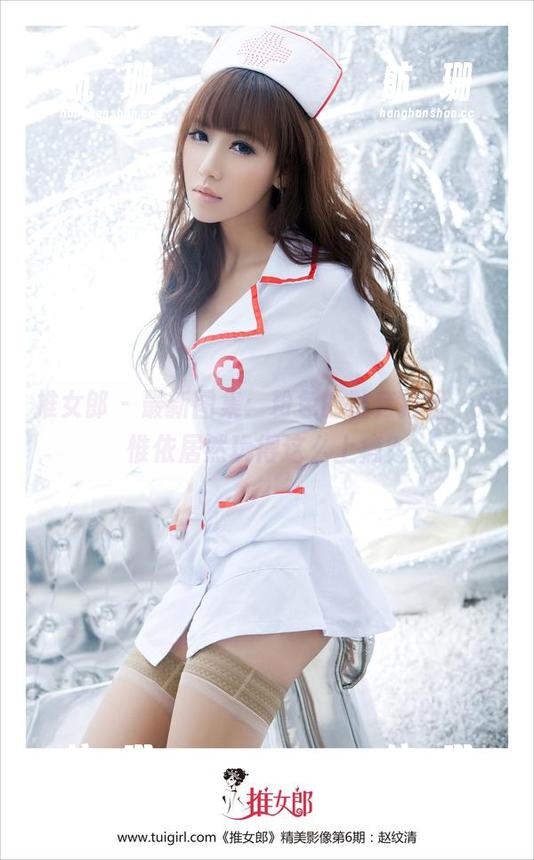 推女郎-赵惟依 推女郎 - 最新图集:粉色的整套打扮,赵惟依居然玩得这么上瘾?