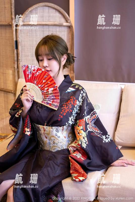 星颜社 - 袁圆的礼服合集——她的裙子会不会承载太多期待呢？