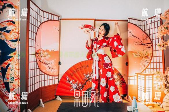 果团网 - 快来领取！莫雅琪的天使图册，免费的让你乐的不行！
