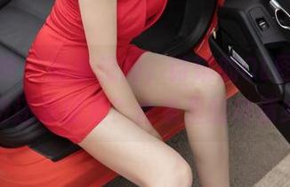 梦丝女神 - 偷偷想问，诗琪的OL图片究竟是上班还是摸鱼？合集里的神情绝了！