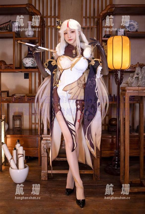 水淼aqua在线演绎月瑞希：如果我在原神里遇到她，会给她打几分？合集走起！