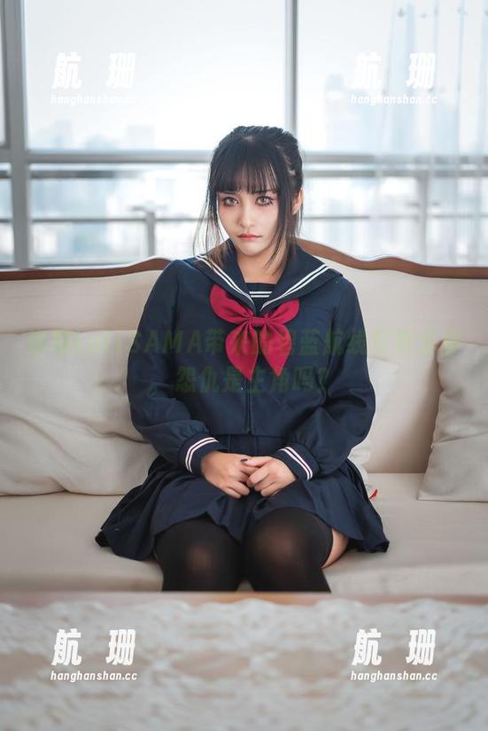 洛璃LoLiSAMA带来的碧蓝航线写真分享，怨仇是主角吗？