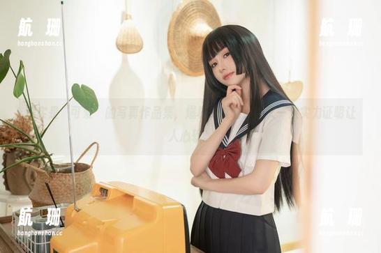确实是“可爱”的写真作品集，爆机少女喵小吉又一次实力证明让人心软。