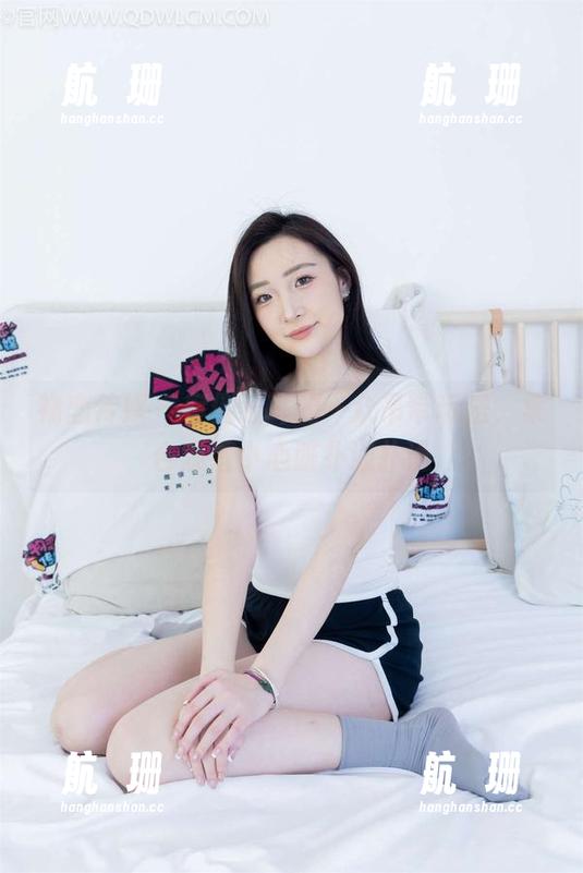 物恋传媒-案例猫耳 物恋传媒 - 案例猫耳的一众吊带玩法,集合观看小心脏扑通扑通