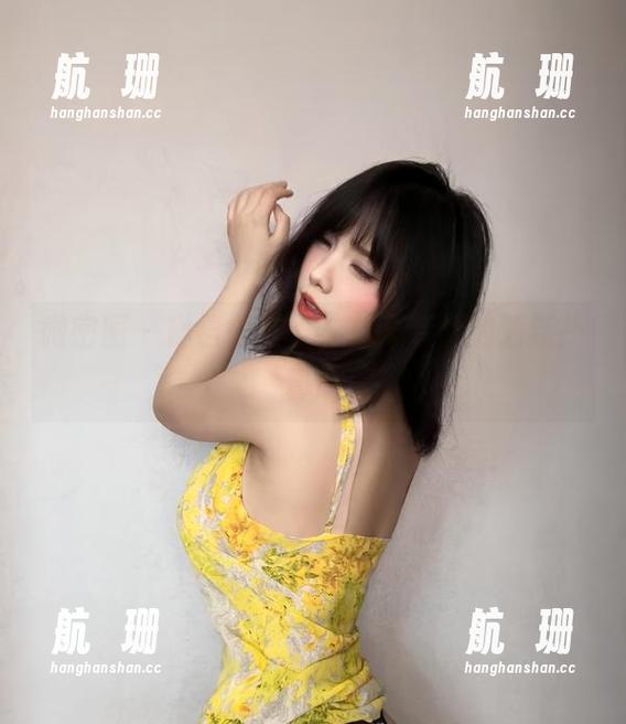 微密圈 - 琳铛铛在线，兔子装下的清新扑鼻感