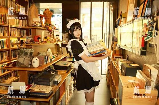 图集在线，还有谁能抵挡住白莉爱吃巧克力的肉丝诱惑呢？！