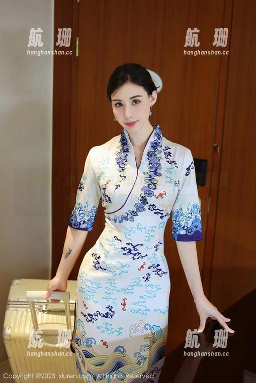 秀人网 - 小茉莉jasmine的黑白作品集，偶尔来点单色也不错嘛
