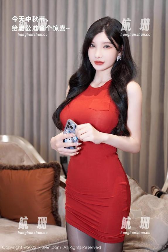 秀人网 - 陶喜乐_lele的美脚在线，合集里的细节供你慢慢品味