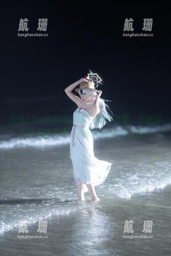 纸悦Etsu_ko给你呈现内衣之美，原图目前正在热销中，资源也偷偷放价哦！