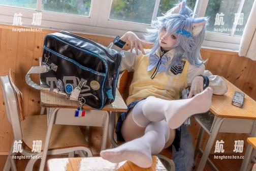 日奈原的皮猫猫耳，纸悦Etsu_ko的眼中藏着多少美图？