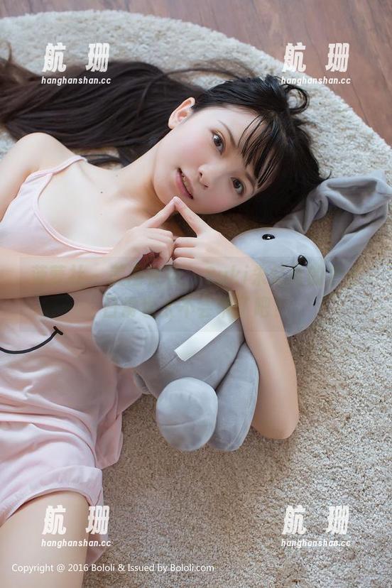 菠萝社 - 美图在手，Suki朱忆音的护士日常也太不会乖了吧？
