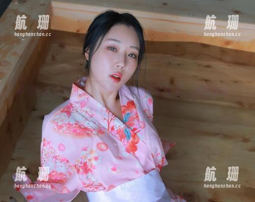 韩国CoCo 韩国CoCo又来了!带着最新夏季比基尼,原图更新,眼睛不可自拔